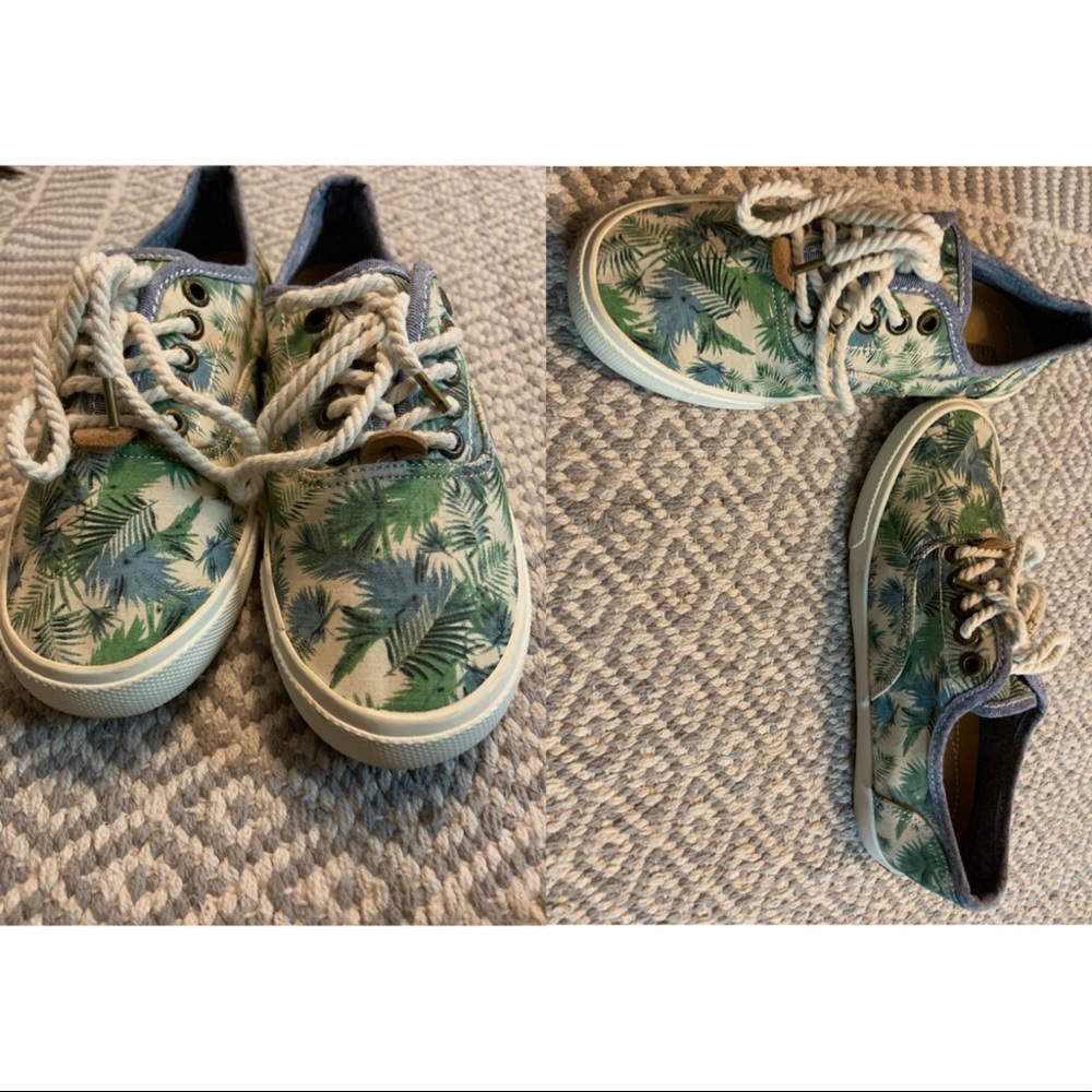 Palm leaf sneakers